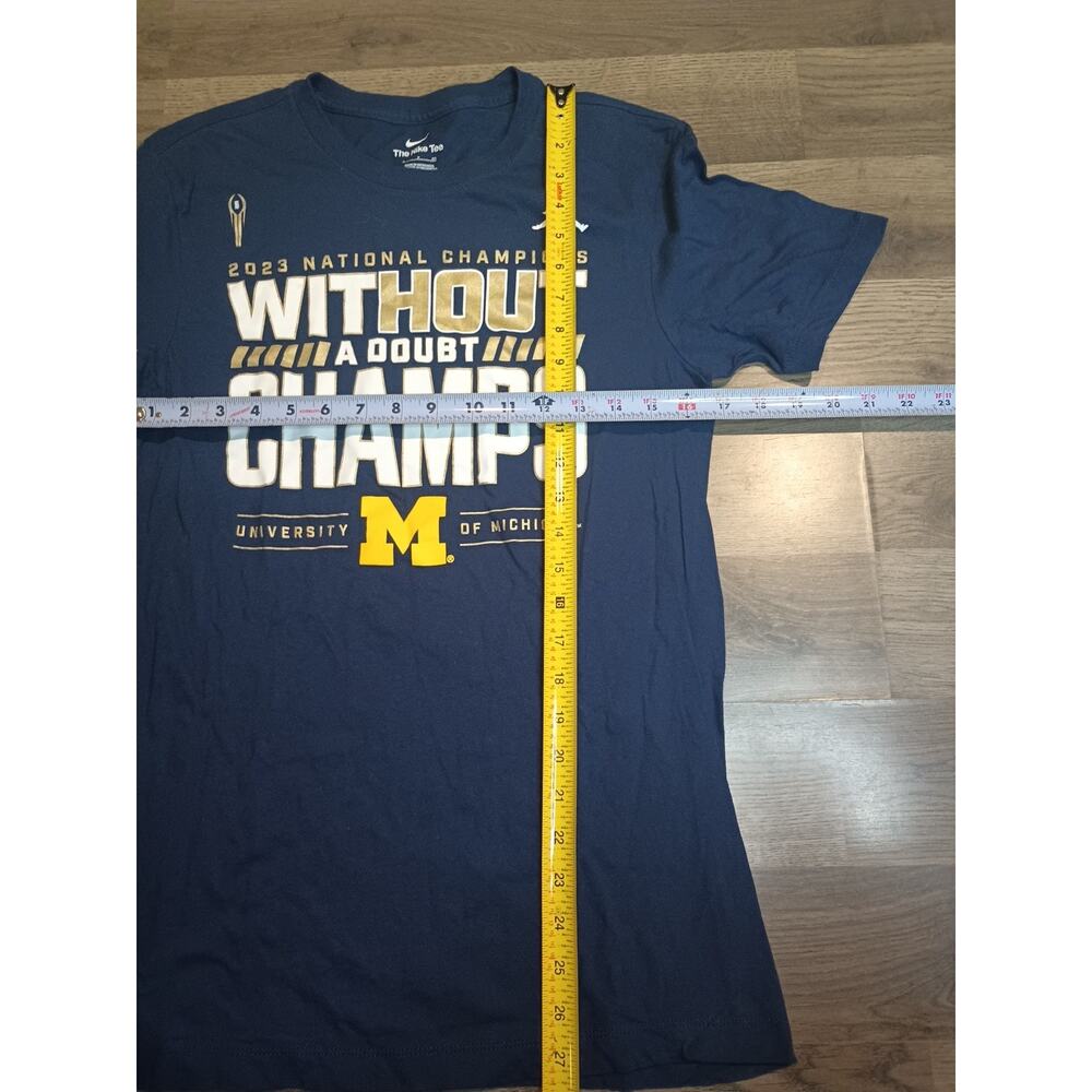 Nike Jordan T-shirt Michigan Wolverines 2023 National Champs Navy Size S - Picture 5 of 7